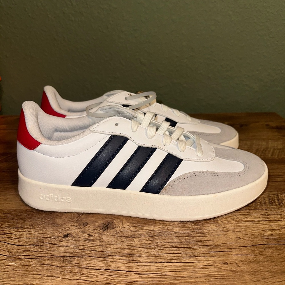 Adidas White and Navy Sneakers with Red Accent - Picture 2 of 7